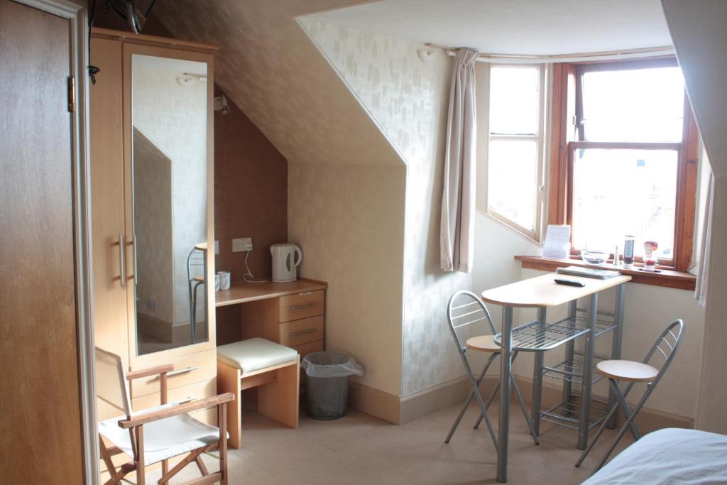 Harbour House Bed & Breakfast - Wick Wick  Room photo